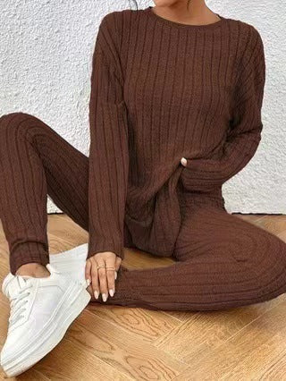 Ladies Long Sleeve Knit Sweater with Ribbed Structure Lune London