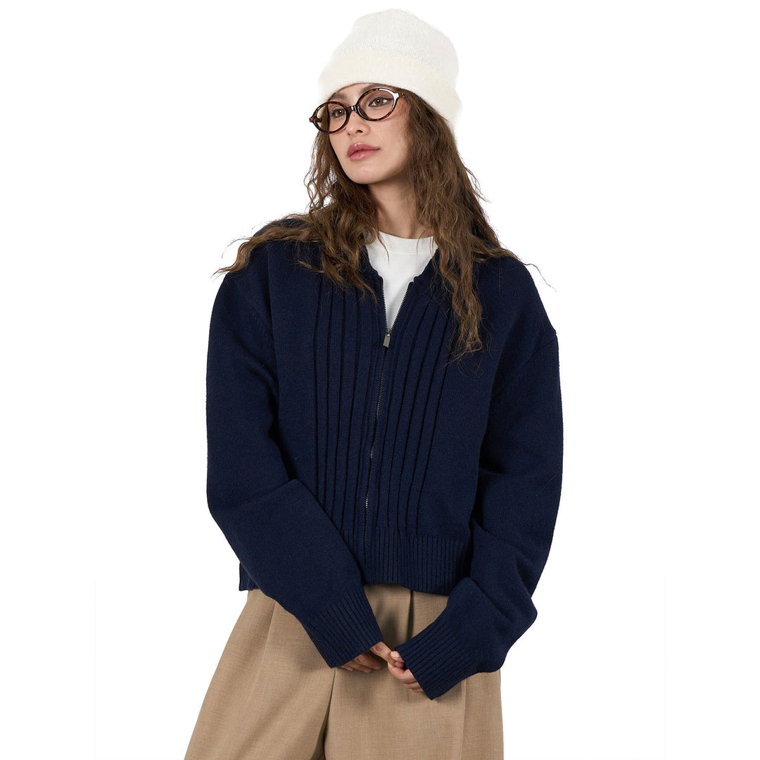 Women's short-cut zipper knit cardigan with vertical rib pattern and patch pockets Amarae