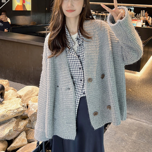 Lady cardigan with double button closure and soft material Amarae