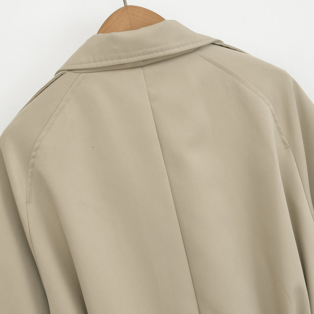 Ladies short trench with tie belt and wide arm Amarae
