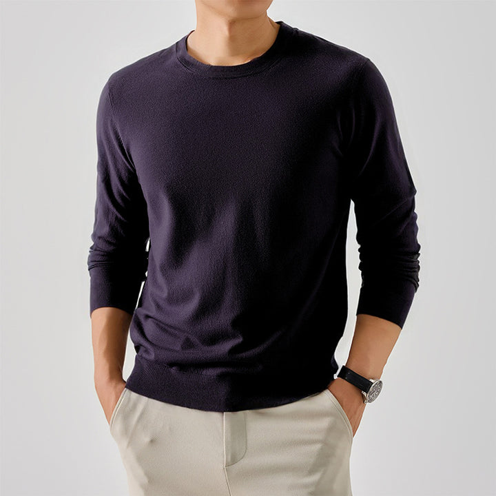 Classic crew neck sweater for men in fine wool Lune London