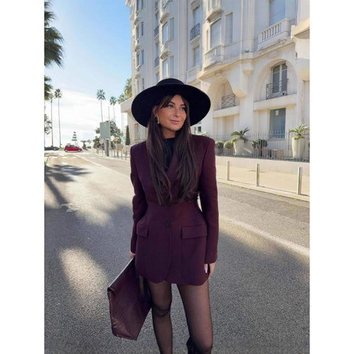 Jacket for women with an elegant cut and modern quilted details Amarae