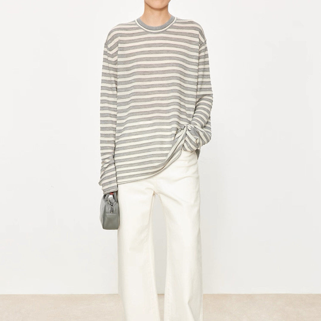 Casual long sleeve t-shirt for women with trendy striped pattern Lune London