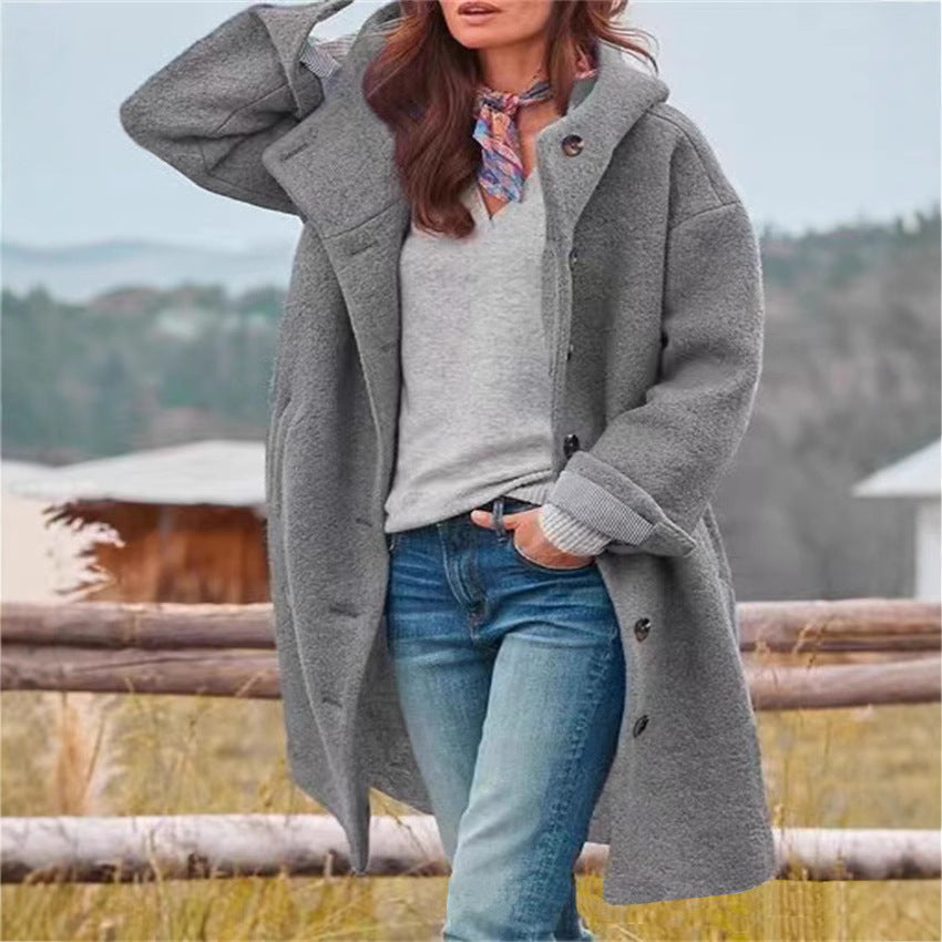 Oversized wool coat for women with a sporty cut and large pockets Lune London