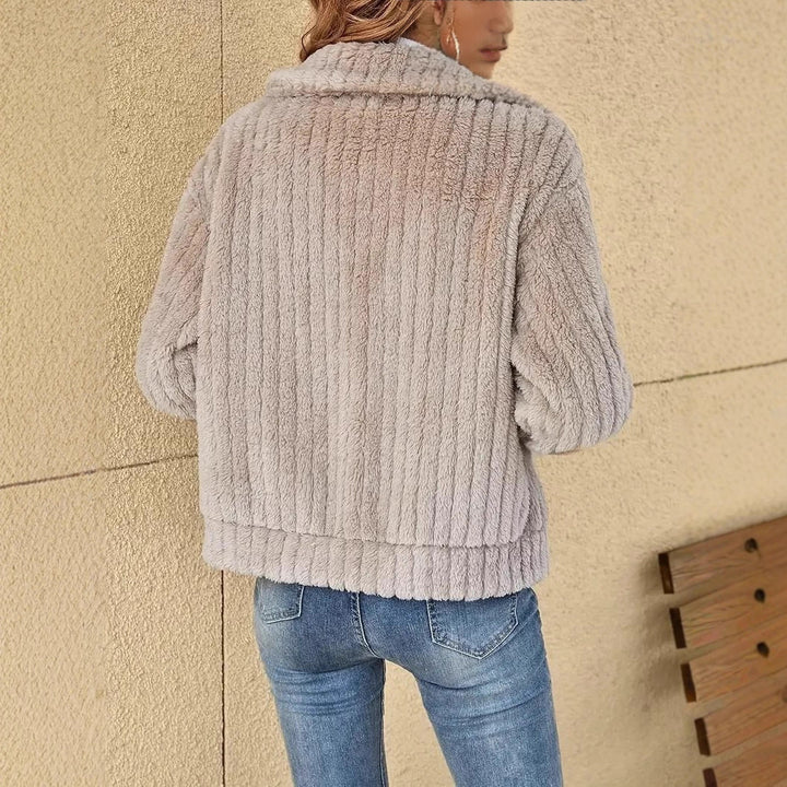 Ladies cozy fleece jacket with zip and hood Lune London