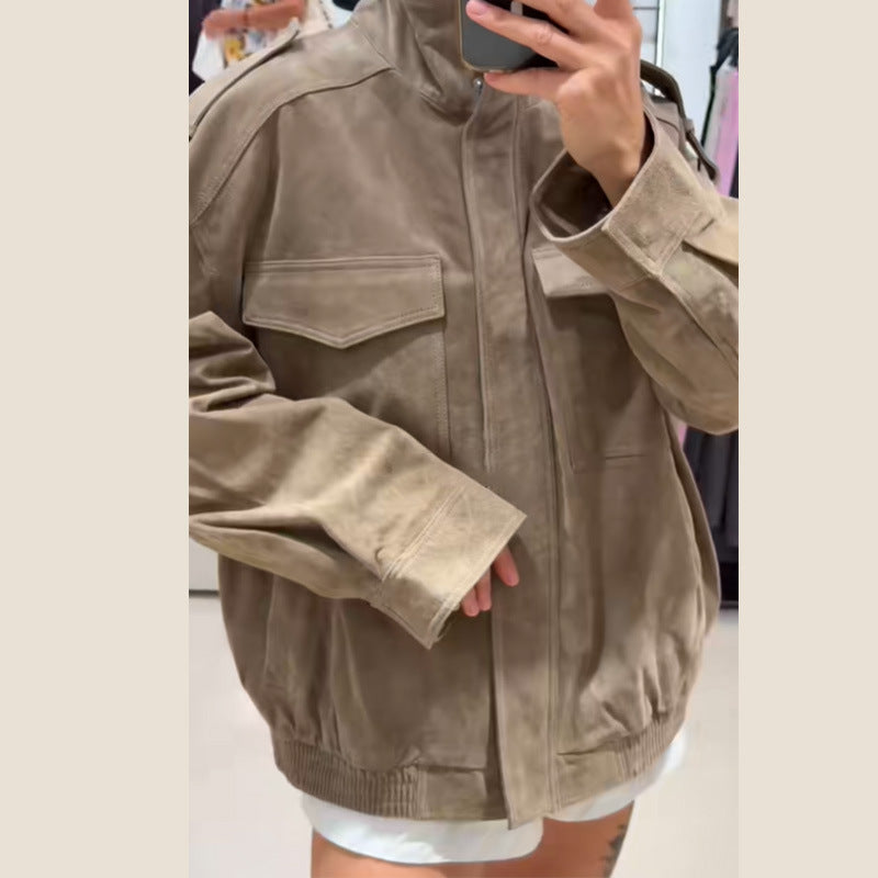 Casual suede jacket for women with practical pockets and modern fit Lune London
