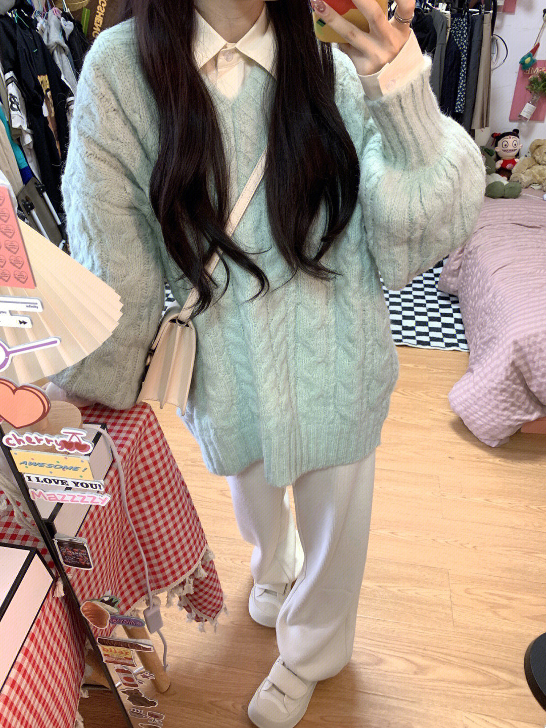 Pull en tricot pour femmes avec motif en câble texturé et manches volumineuses Chic & Stil