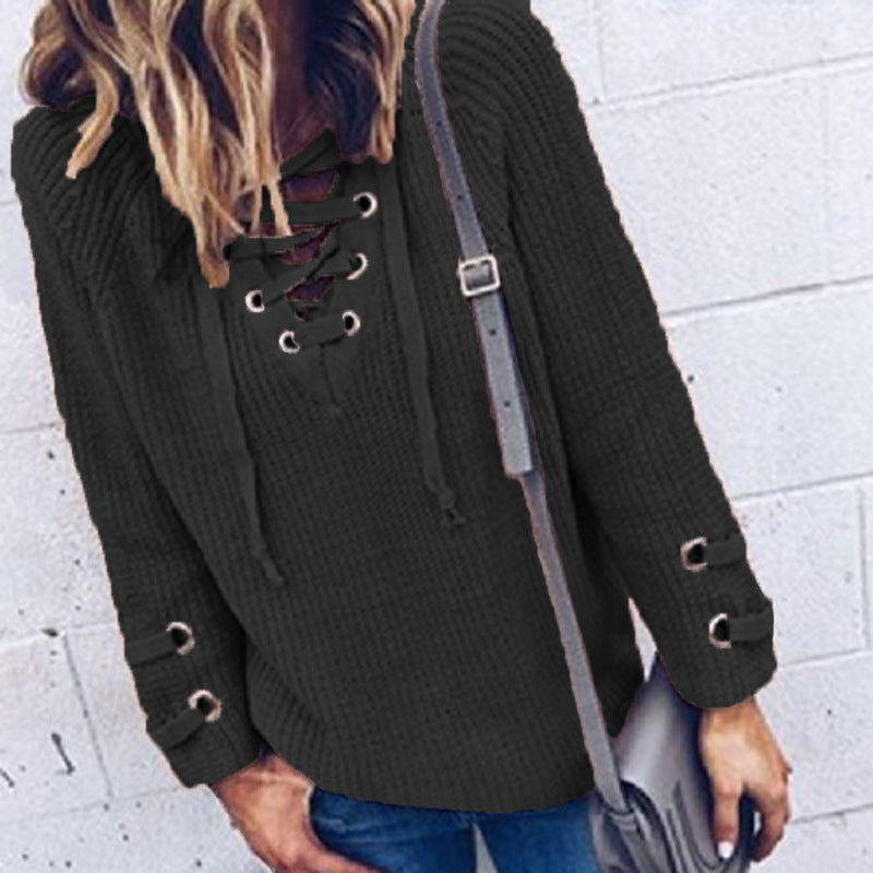 Pull en tricot pour femmes avec un design de lacets décoratif et une coupe confortable Lune London