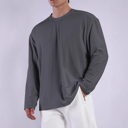 Functional long-sleeve shirt for women with moisture-wicking technology and breathable fabric Amarae