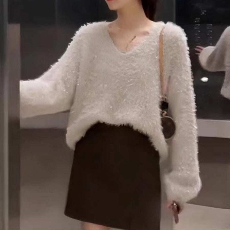 Pull féminin en V peluche avec manches longues et fils scintillants Chic & Stil