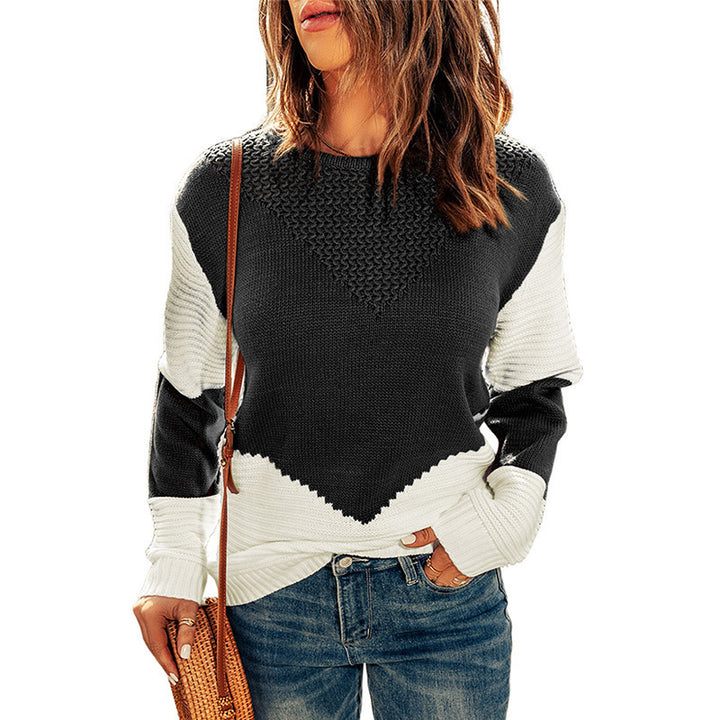 Knitted sweater for women with a modern color block pattern and a textured design Lune London