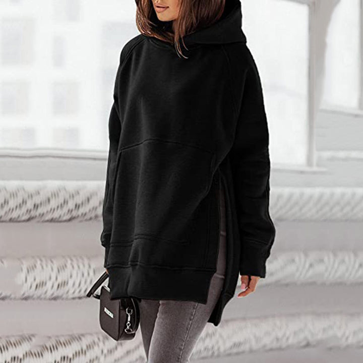 Oversized casual hoodie for women with side slits and kangaroo pocket Lune London
