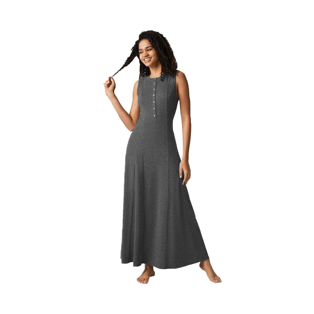 Robe maxi femme avec patte de boutonnage et coupe flatteuse pour la silhouette Chic & Stil