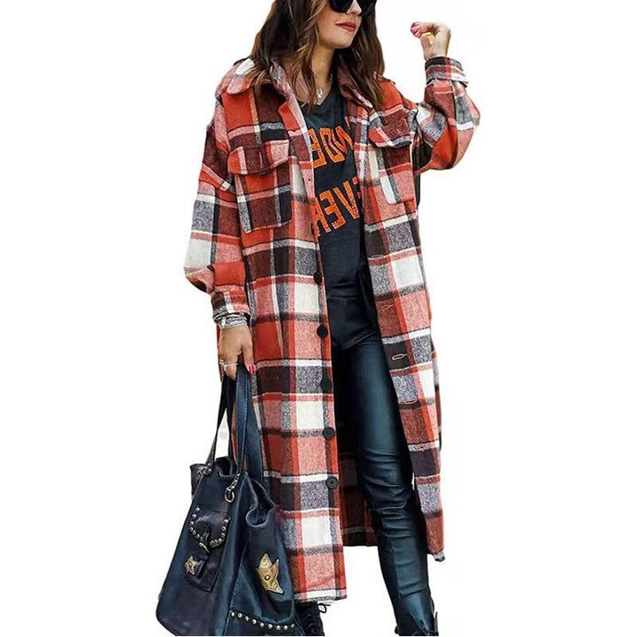 Ladies Long Sleeve Wool Coat with Plaid Pattern and Practical Pockets Lune London