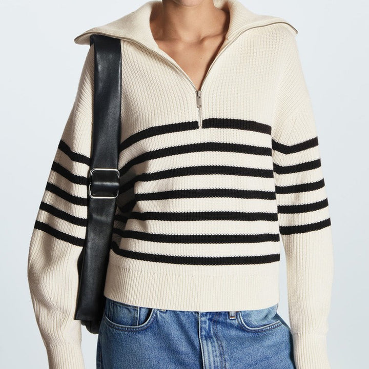 Lune London women's knitted sweater in marine style
