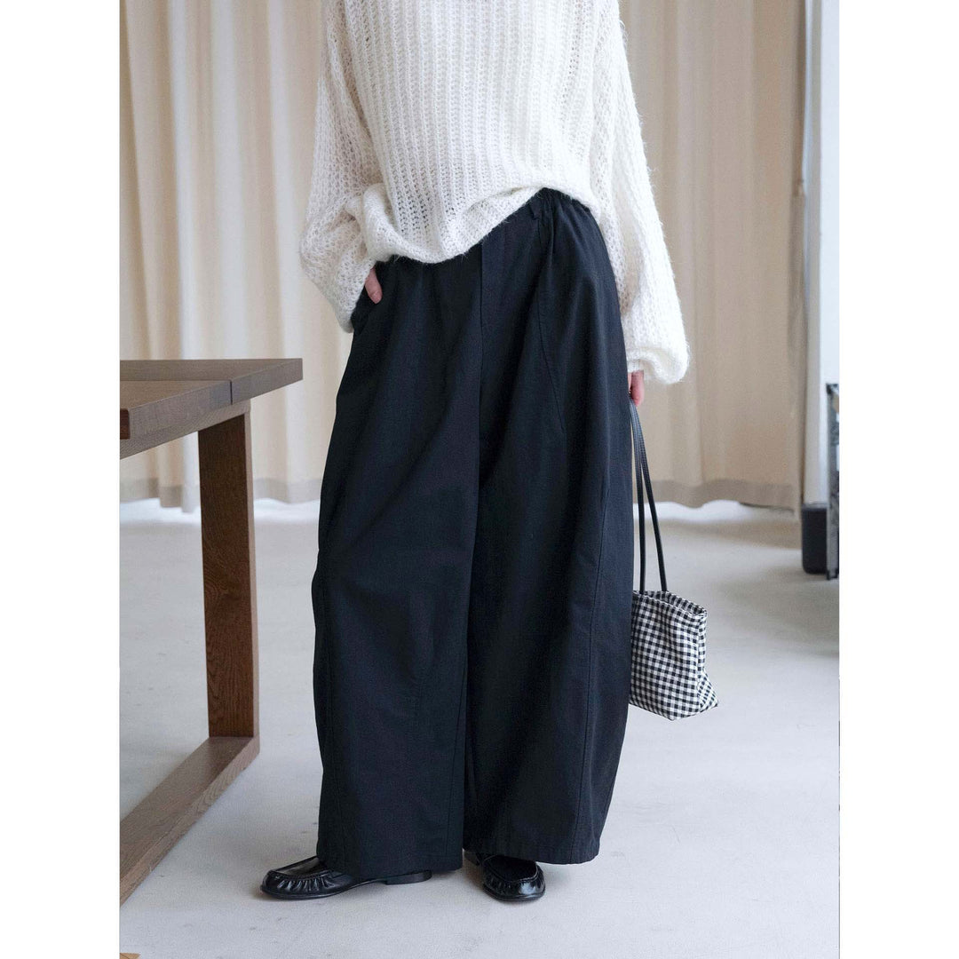 Women's high-waisted wide fabric trousers with concealed elastic waistband and crease Amarae