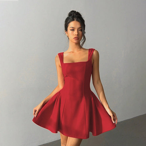 Robe pour femme à coupe ajustée et décolleté carré élégant Chic & Stil