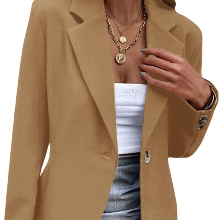 Modern women's blazer with elegant details Lune London