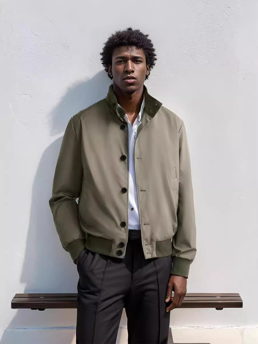 Casual bomber jacket for men with high collar and practical pockets Lune London