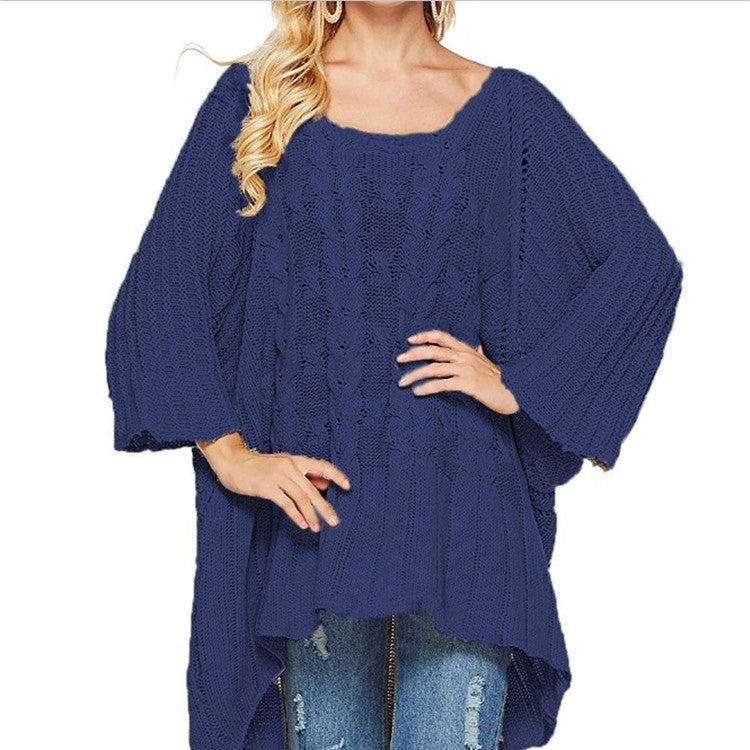 Woman Large knit sweater with asymmetrical cut and casual chic style