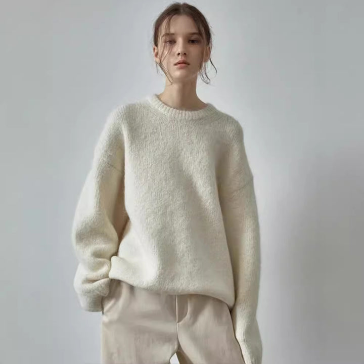 Chunky knit sweater for women with oversized sleeves and a relaxed fit Lune London