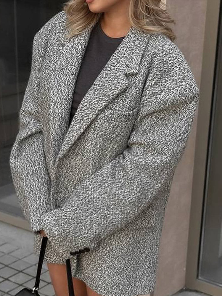 Women's Oversize Wool Blend Blazer in Boucle Look with Boxy Silhouette Amarae