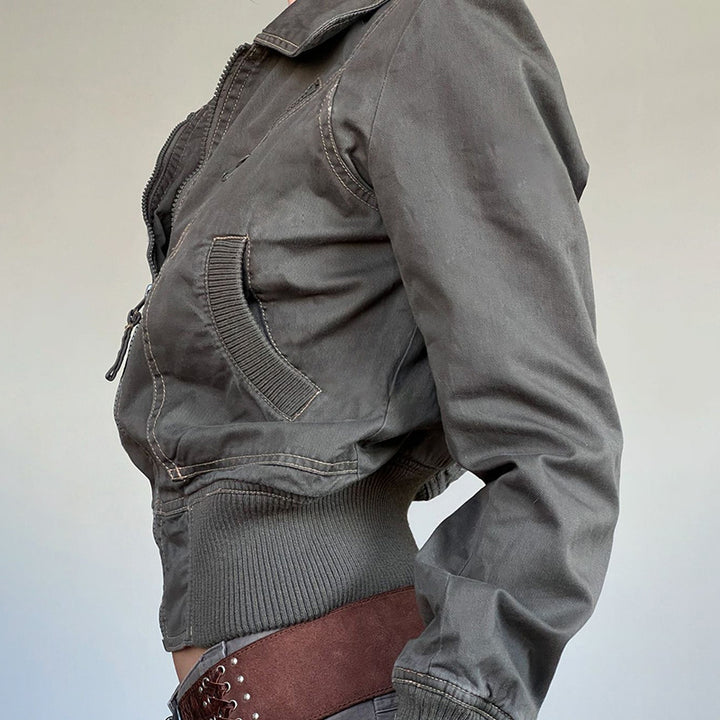 Cropped women's jacket with zipper and convenient pockets Lune London