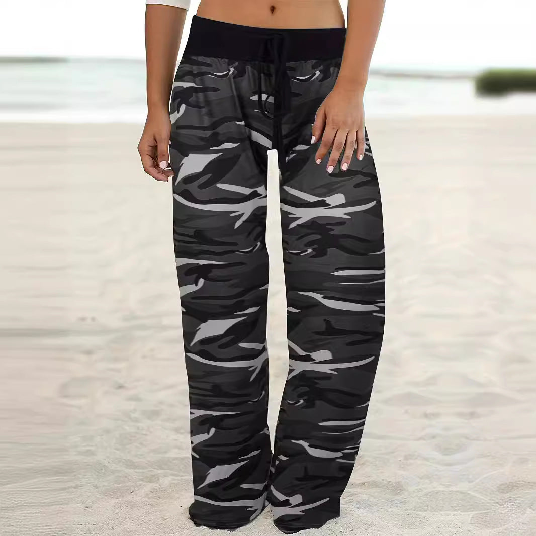 Women's leisure pants with a modern camouflage look Lune London