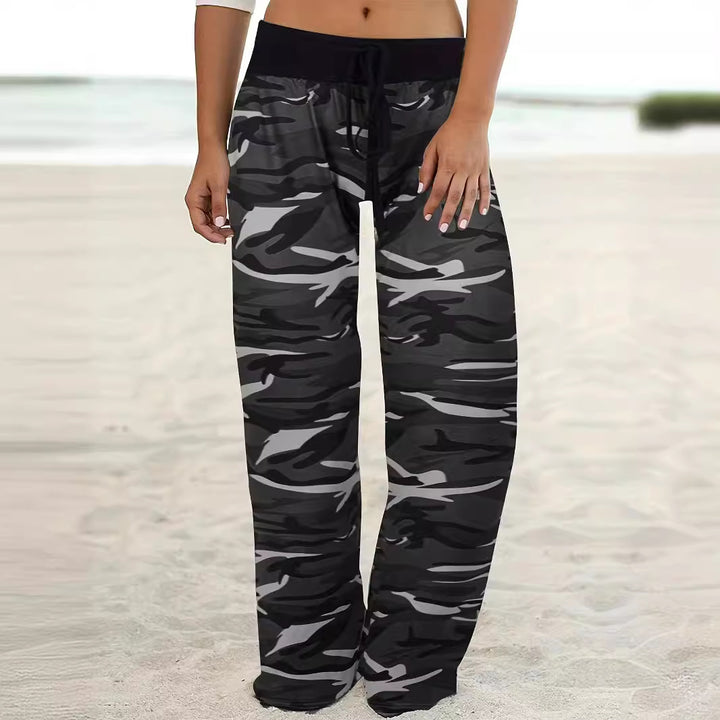 Ladies leisure pants with modern camouflage look Lune London