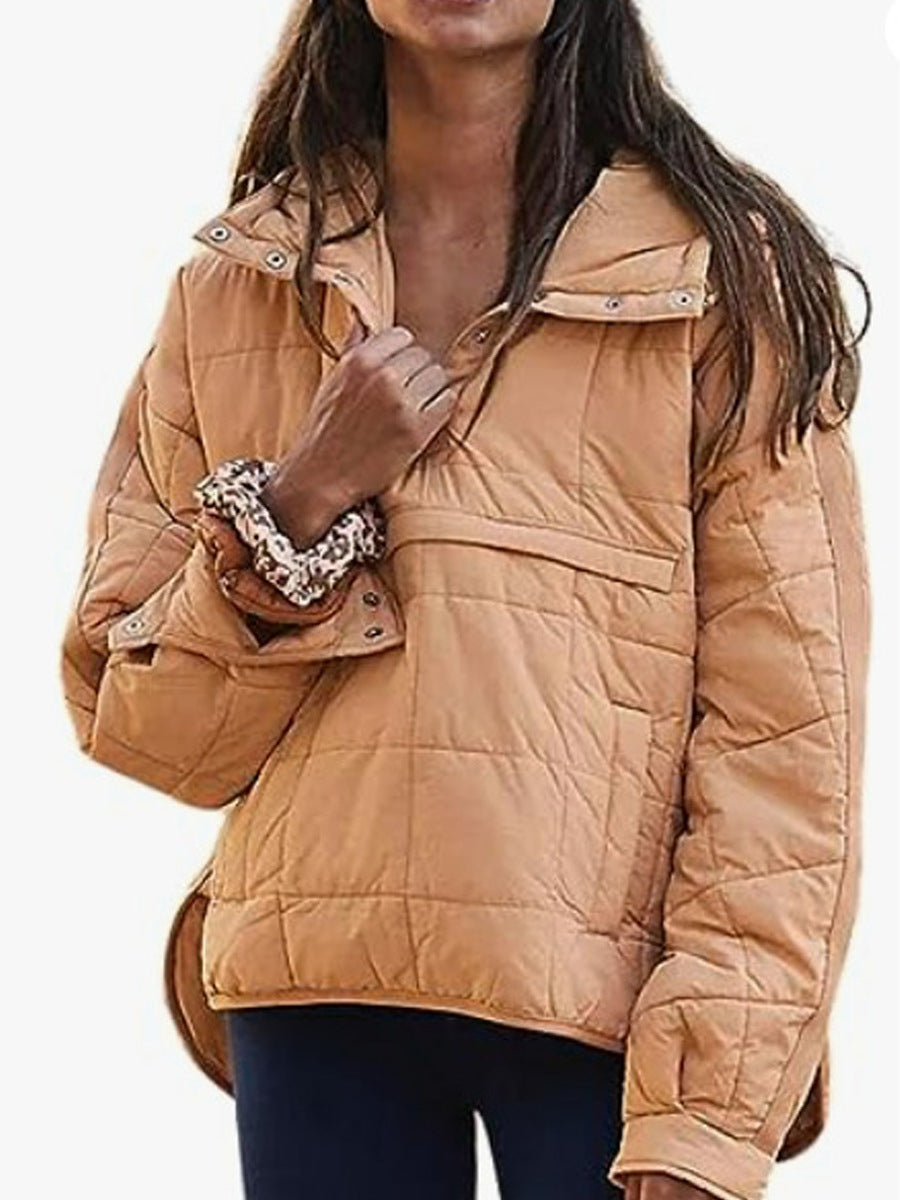 Ladies casual quilted jacket with hood and side pockets Lune London