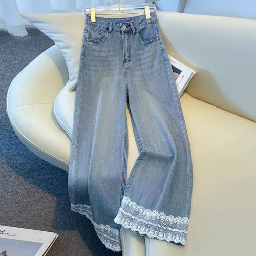 Jeans pour femmes à coupe large avec délicate dentelle Chic & Stil