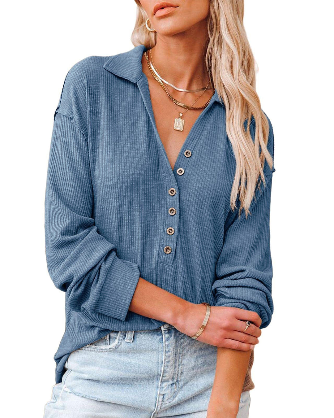 Casual long sleeve shirt for women with button placket and textured pattern Lune London
