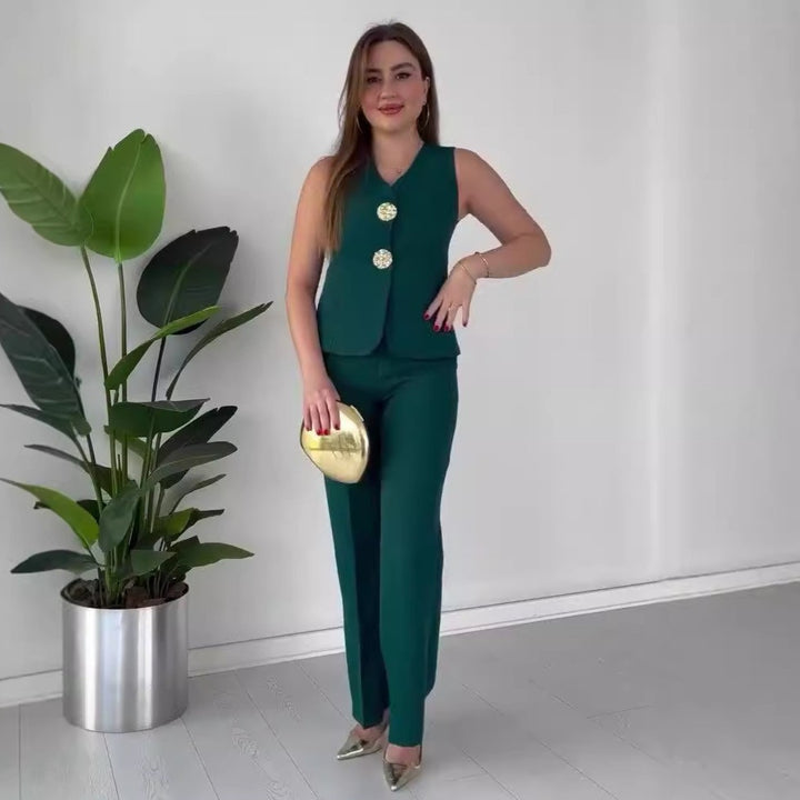 Ladies elegant set consisting of a sleeveless top and palazzo pants Lune London