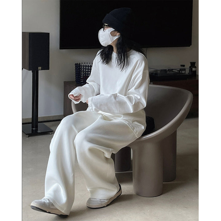 Women Loose Long Sleeve in Oversized Style made of Cotton Jersey with Extended Hem Amarae