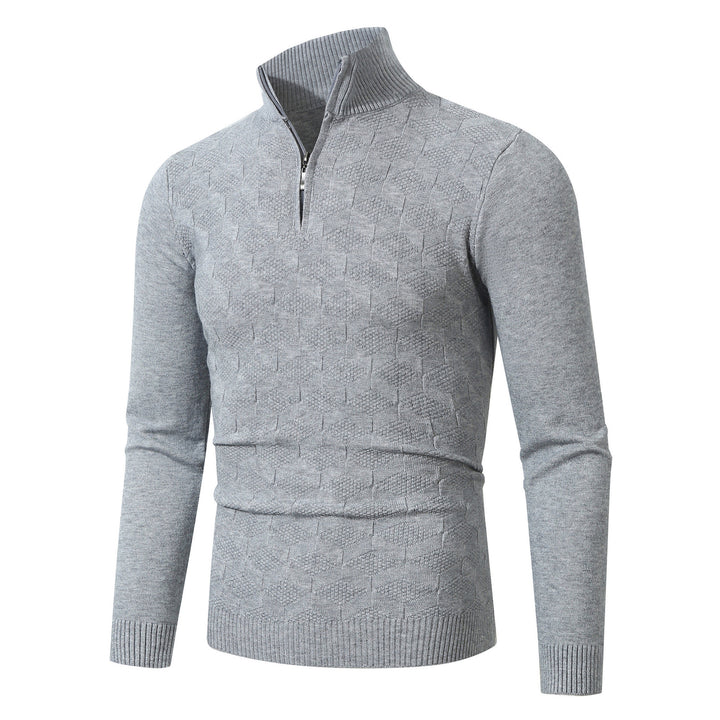 Trendy knitted sweater for men with half-zip and textured design Lune London