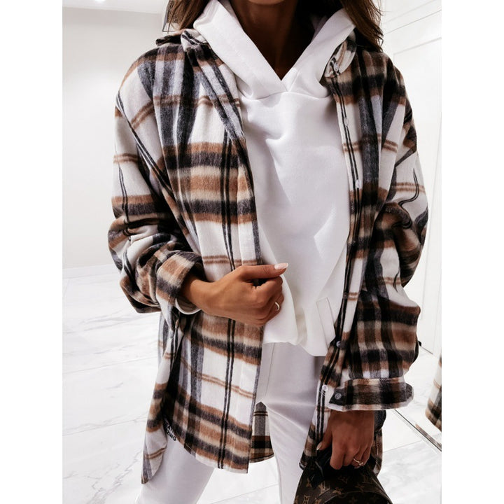 Oversized checked jacket for women with a soft fleece feel and a relaxed fit Lune London