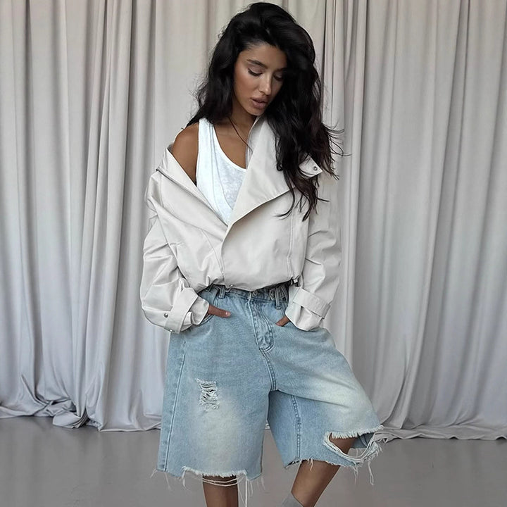 Women's short jacket in oversized look with wide lapels and drawstring waist Amarae