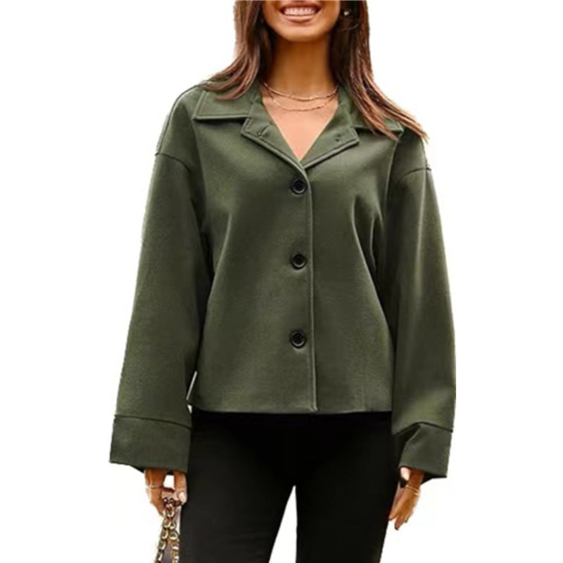 Oversized blazer jacket for women with modern details and a casual fit Lune London