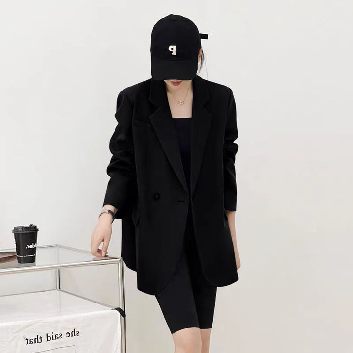 Veste oversize élégante pour femmes avec une coupe structurée Chic & Stil
