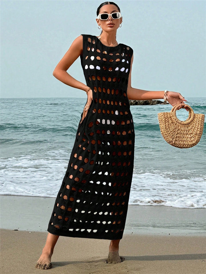 Maxi dress for women with delicate lace pattern Lune London