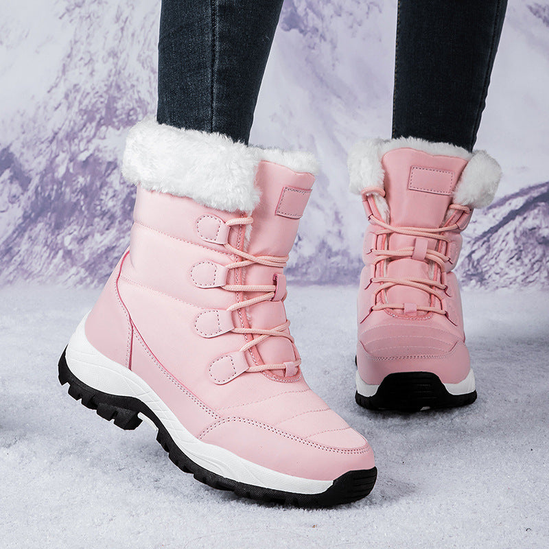 Winter boots for ladies with non-slip sole and heated inner lining Lune London