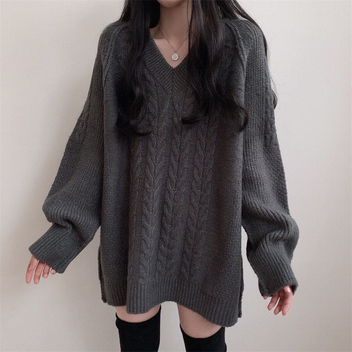 Pull en tricot pour femmes grand avec col en V et grand motif en câble Chic & Stil