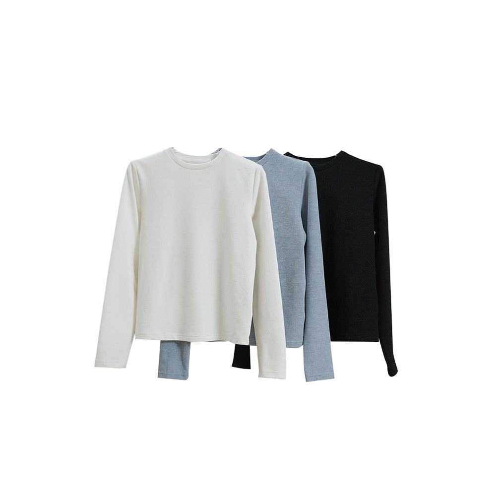 Women's fine round neck sweater made of cotton blend with slightly tailored silhouette Amarae