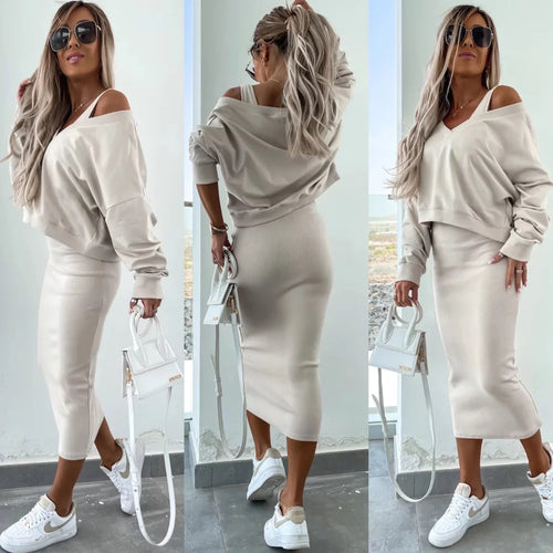 Elegant and casual two-piece set for women with V-neck and wide top Amarae