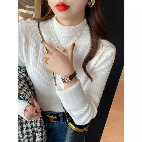 Montre élégante pour femmes avec bracelet en cuir fin et cadran classique Chic & Stil