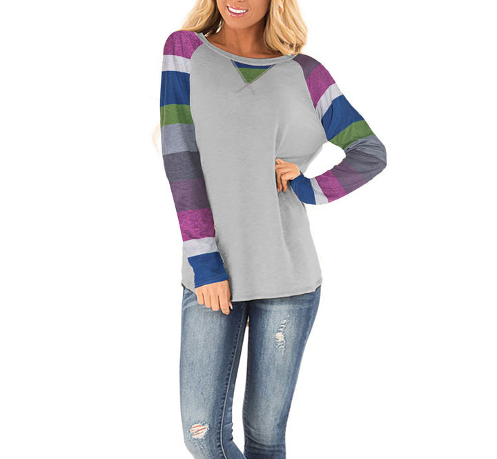 Casual long sleeve shirt for women with graphic pattern and side slits Lune London