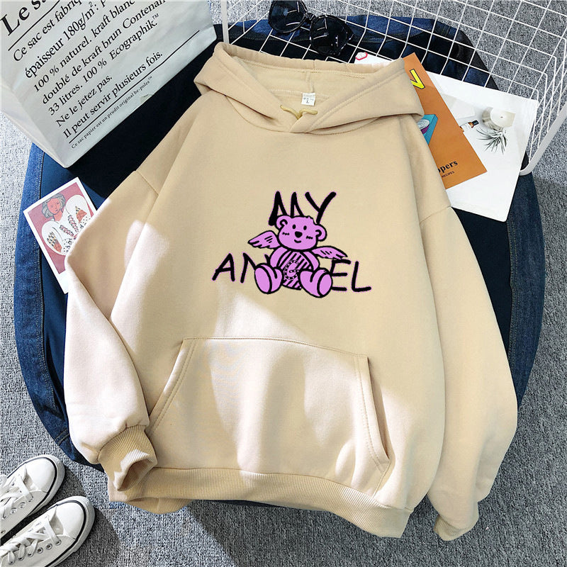 Women's hoodie with cute angel bear design Chic & Stil
