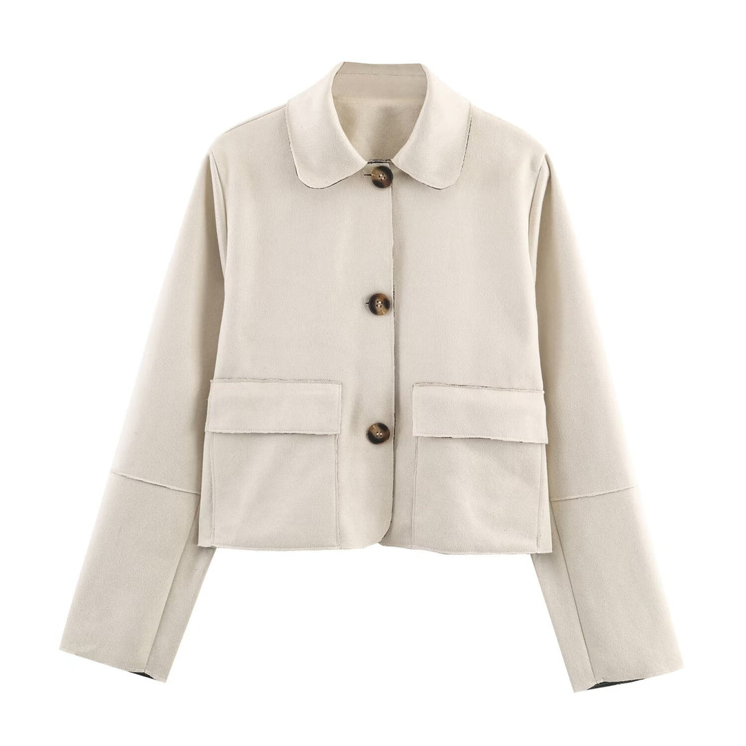 Trendy short jacket for women with practical pockets and discreet collar Lune London