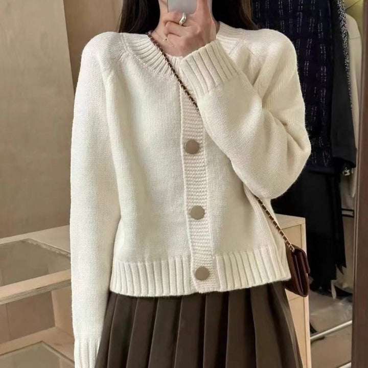 Gilet pour femmes avec détails de boutons et coupe décontractée Chic & Stil