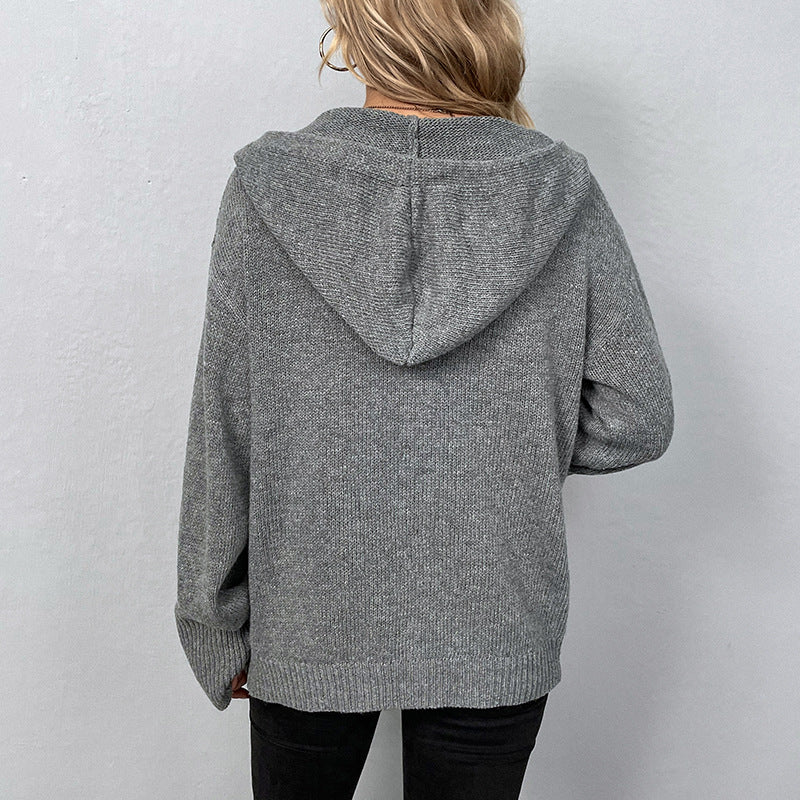 Ladies trendy knitted jacket with an oversized fit and practical pockets Lune London